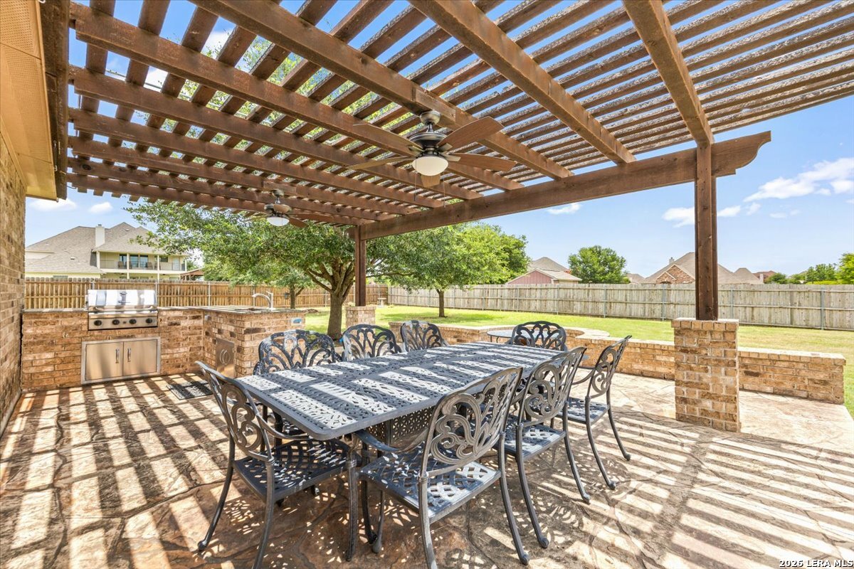 6909 Hallie Heights Schertz TX 78154