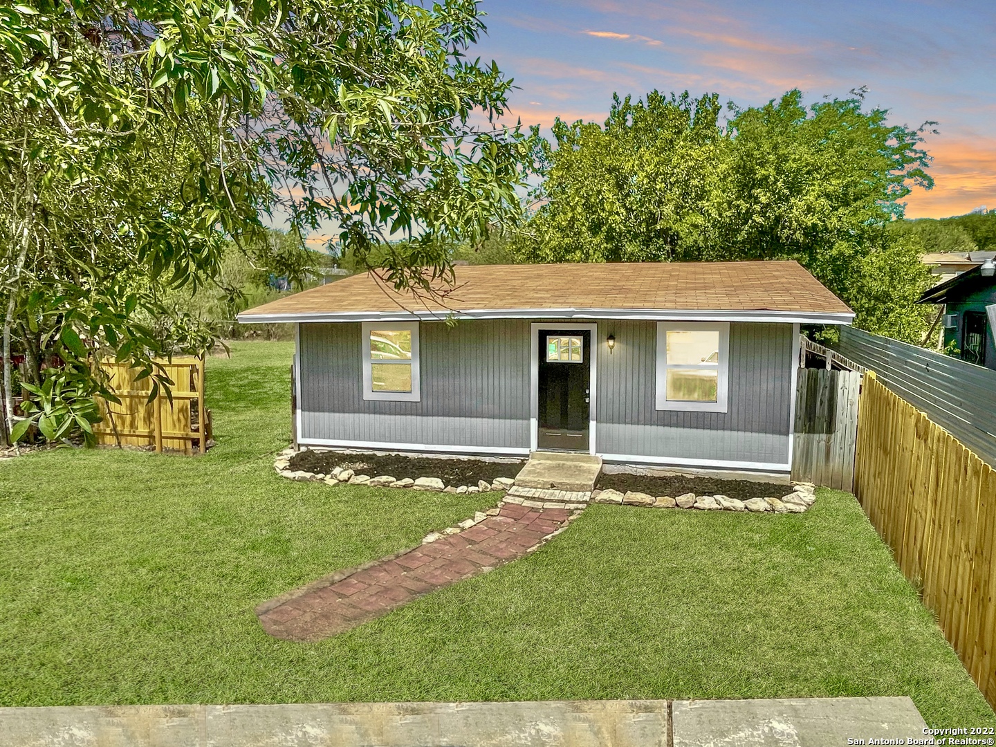 6154 Lawn Valley Drive San Antonio TX 78242