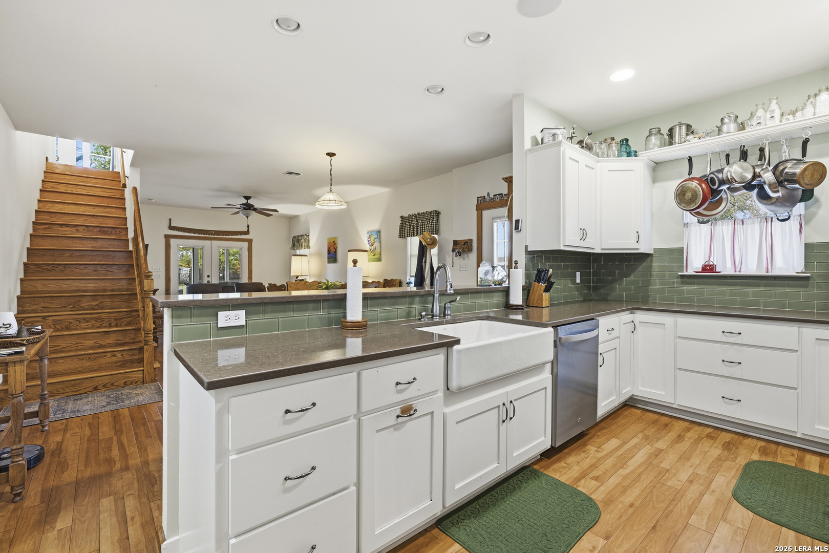 505 W San Antonio Fredericksburg TX 78624