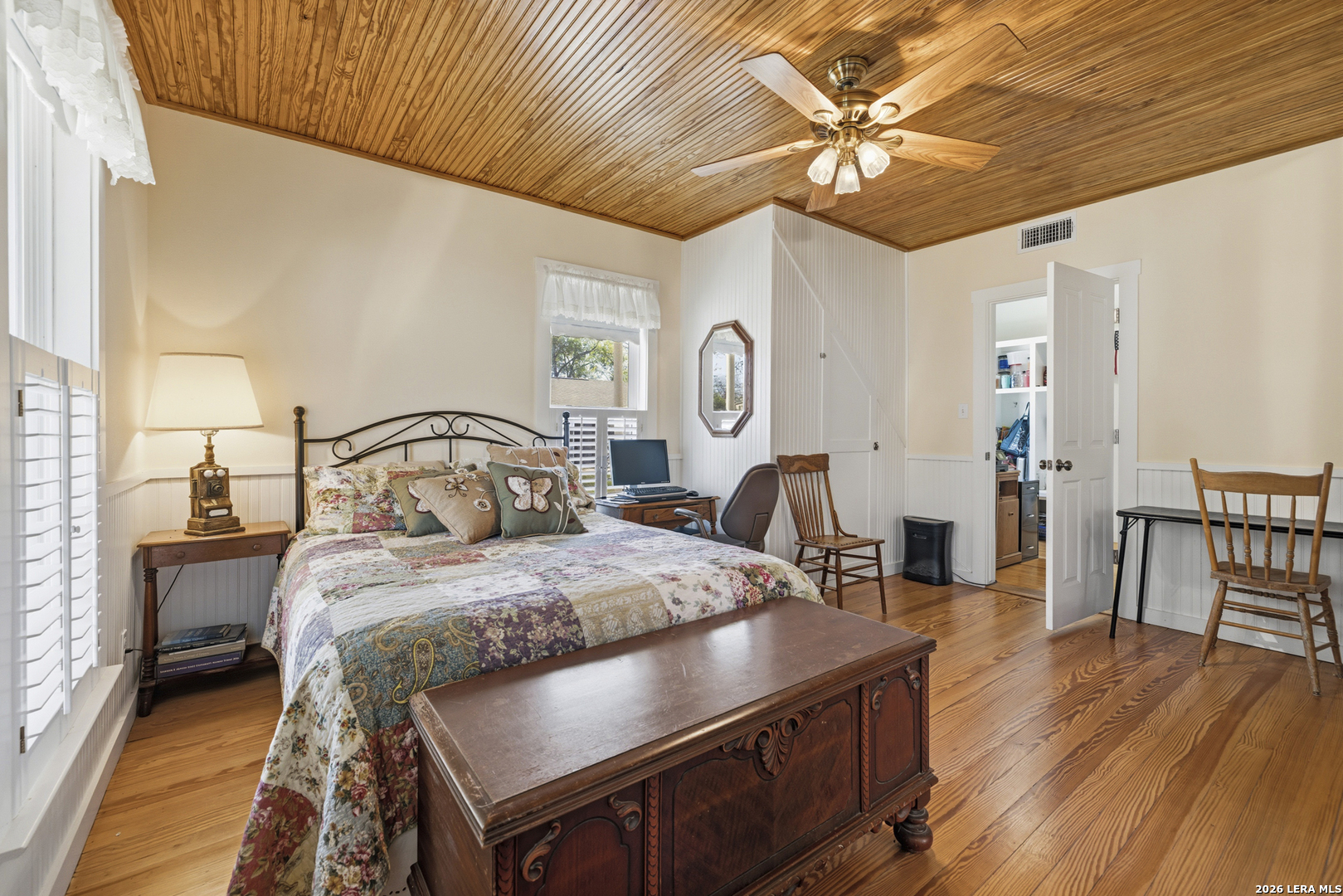505 W San Antonio Fredericksburg TX 78624