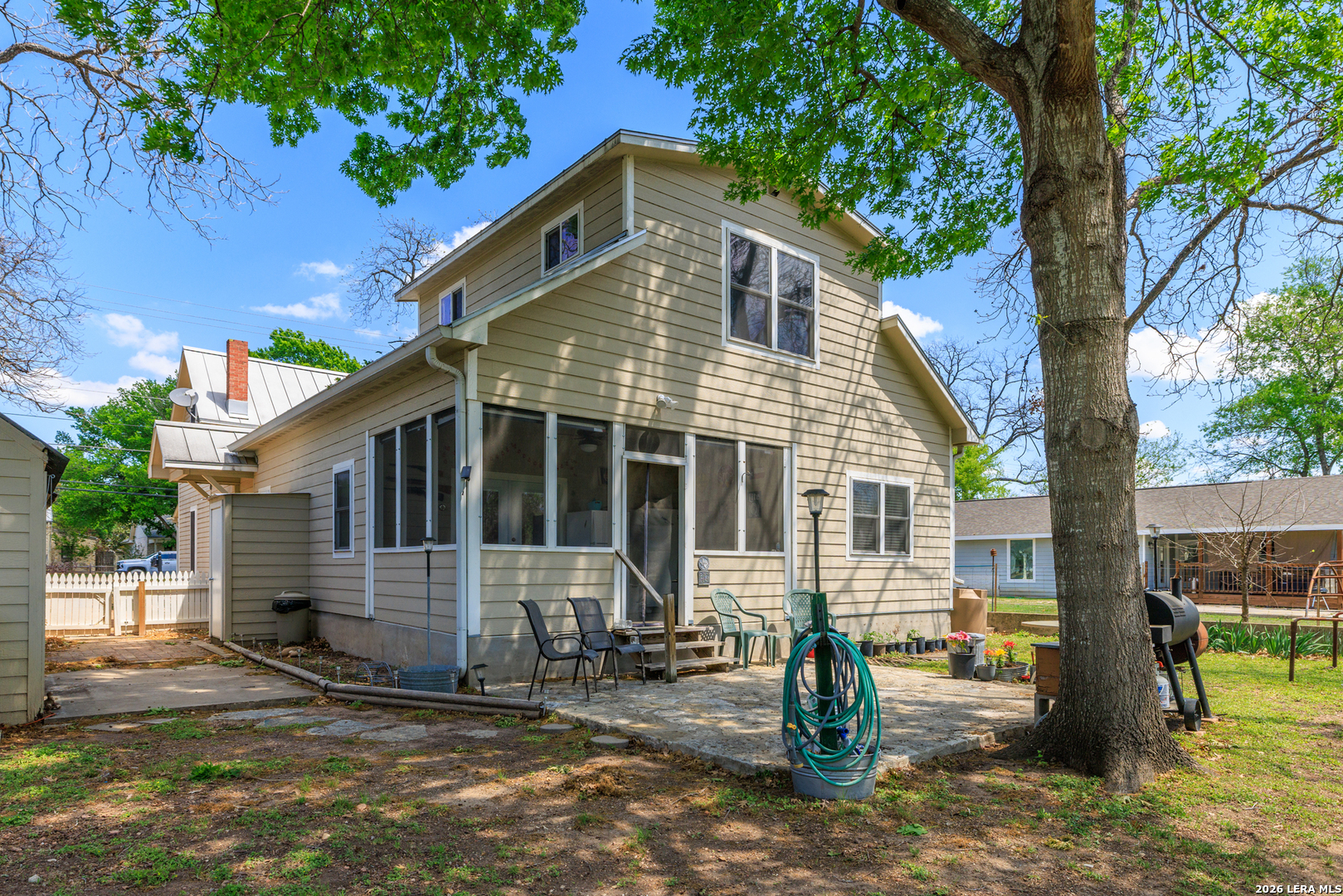 505 W San Antonio Fredericksburg TX 78624