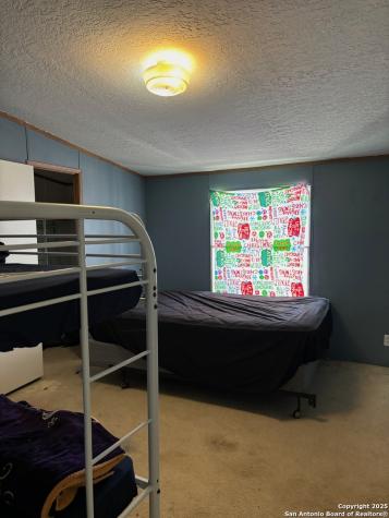 C202 Lot 25 E Peggy Pave H90w Uvalde TX 78801