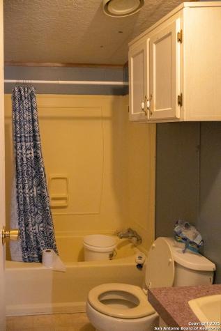 C202 Lot 25 E Peggy Pave H90w Uvalde TX 78801