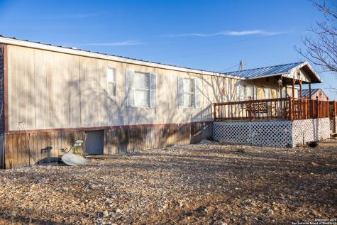 C202 Lot 25 E Peggy Pave H90w Uvalde TX 78801