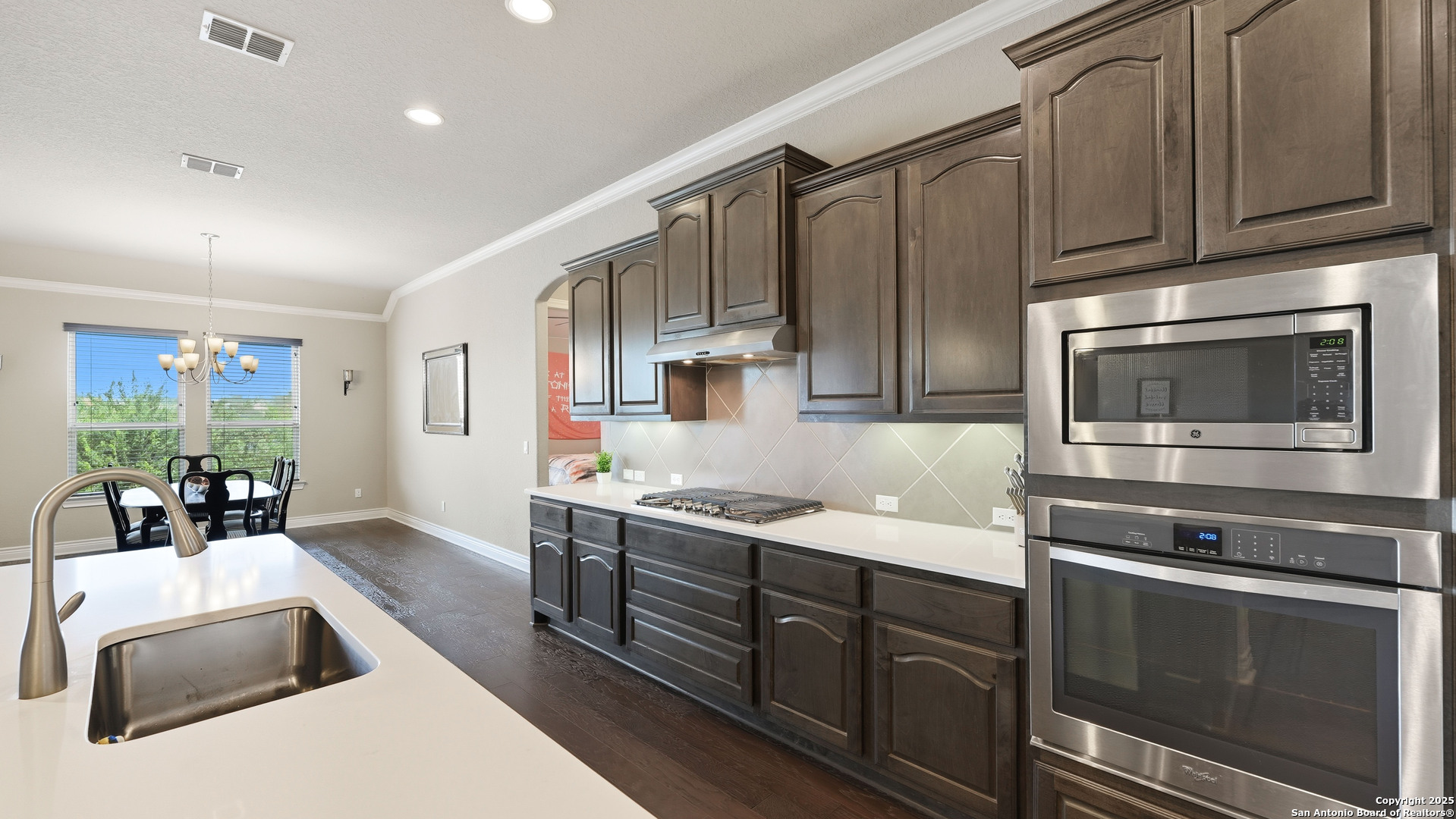 1218 Magnum New Braunfels TX 78132