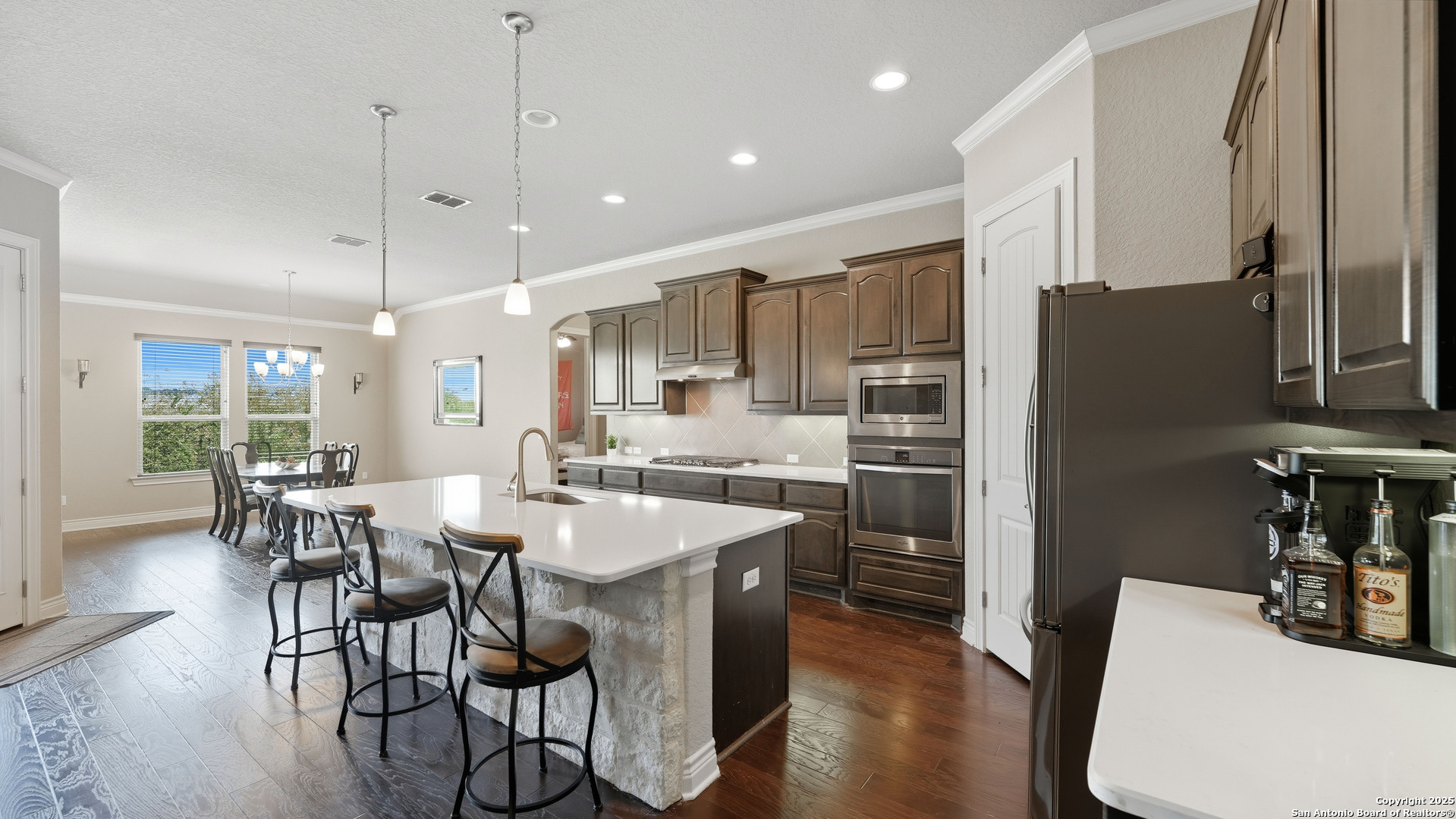 1218 Magnum New Braunfels TX 78132