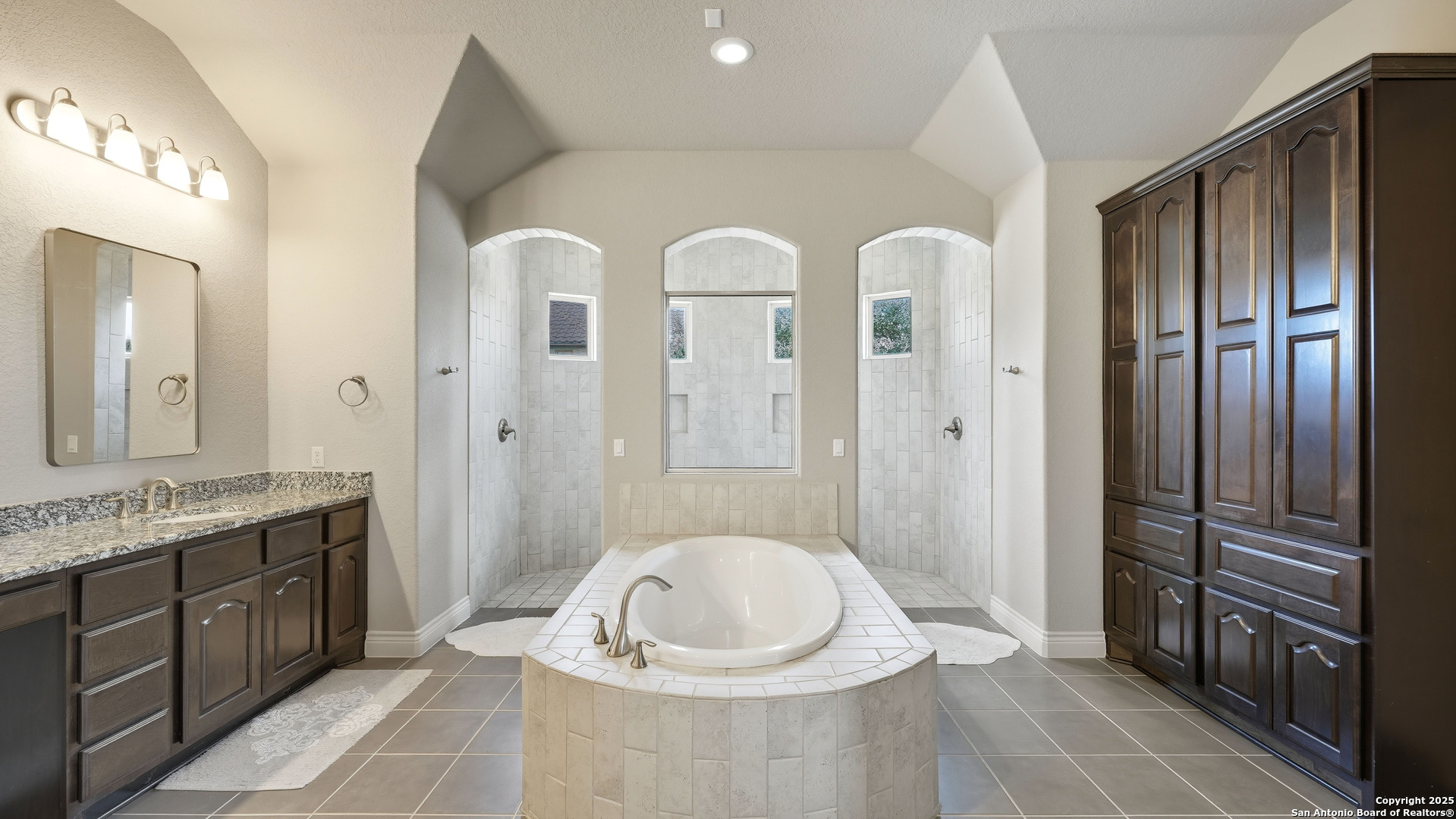 1218 Magnum New Braunfels TX 78132