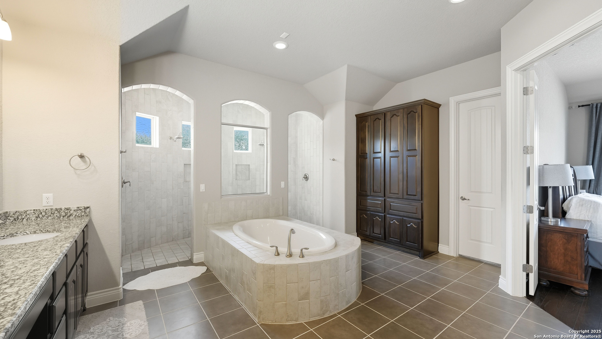1218 Magnum New Braunfels TX 78132