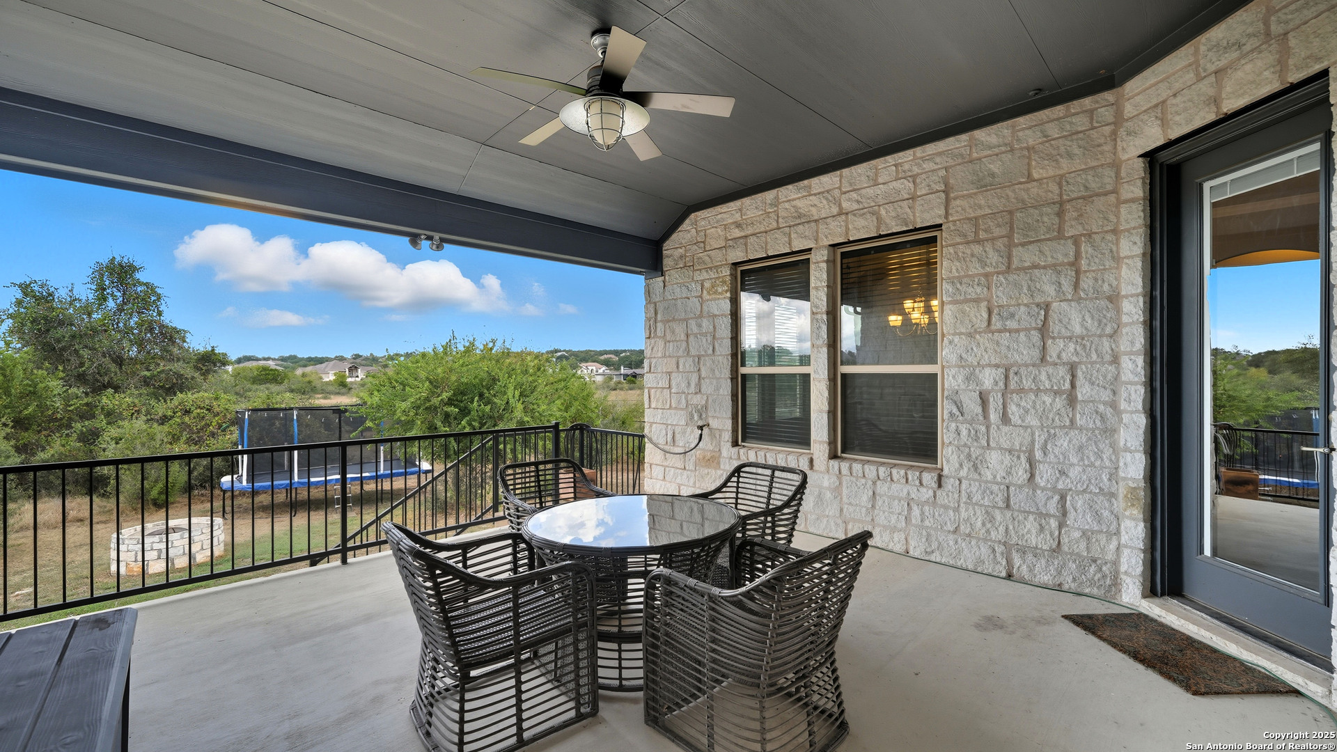 1218 Magnum New Braunfels TX 78132