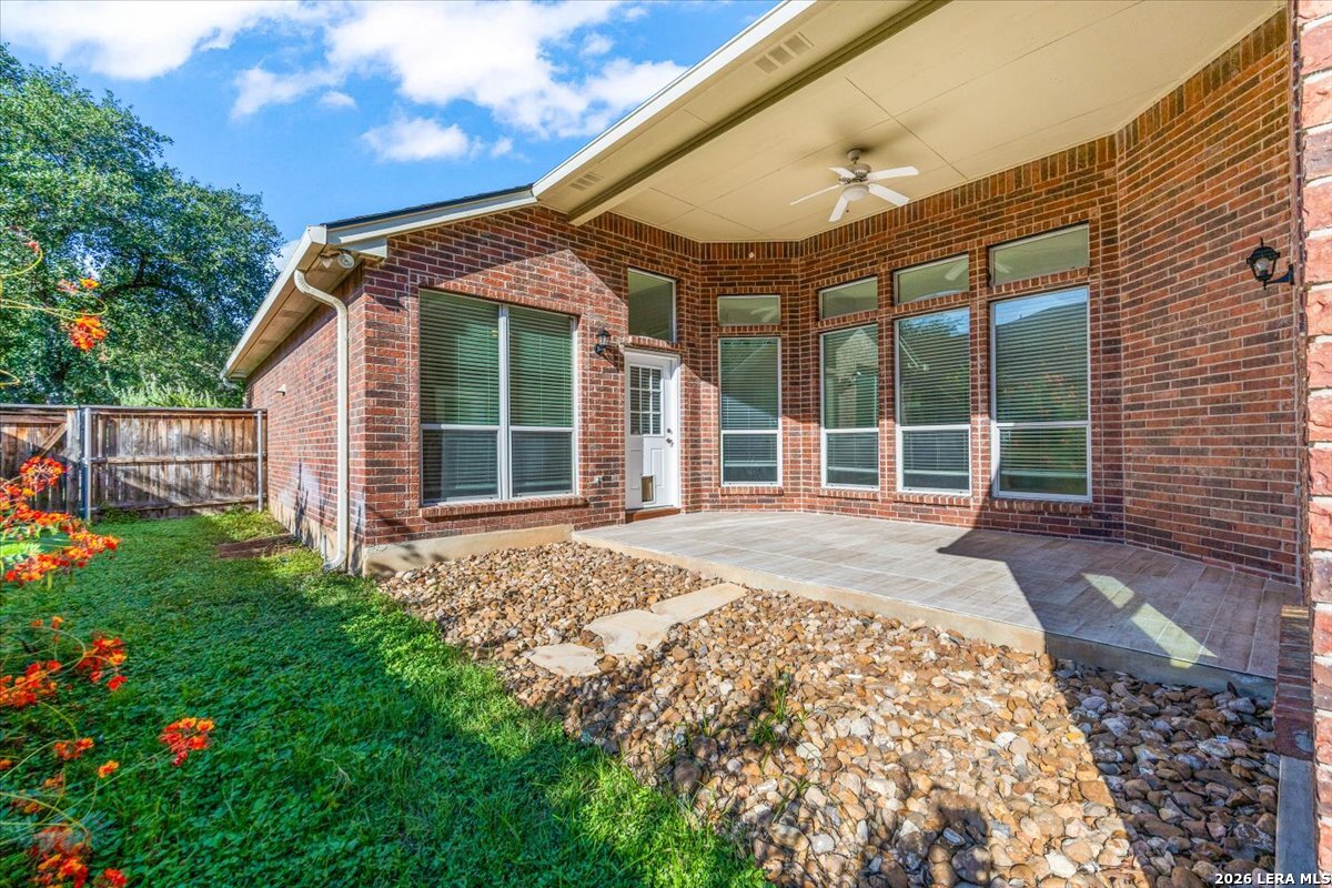 30 Amber Forest Hollywood Park TX 78232