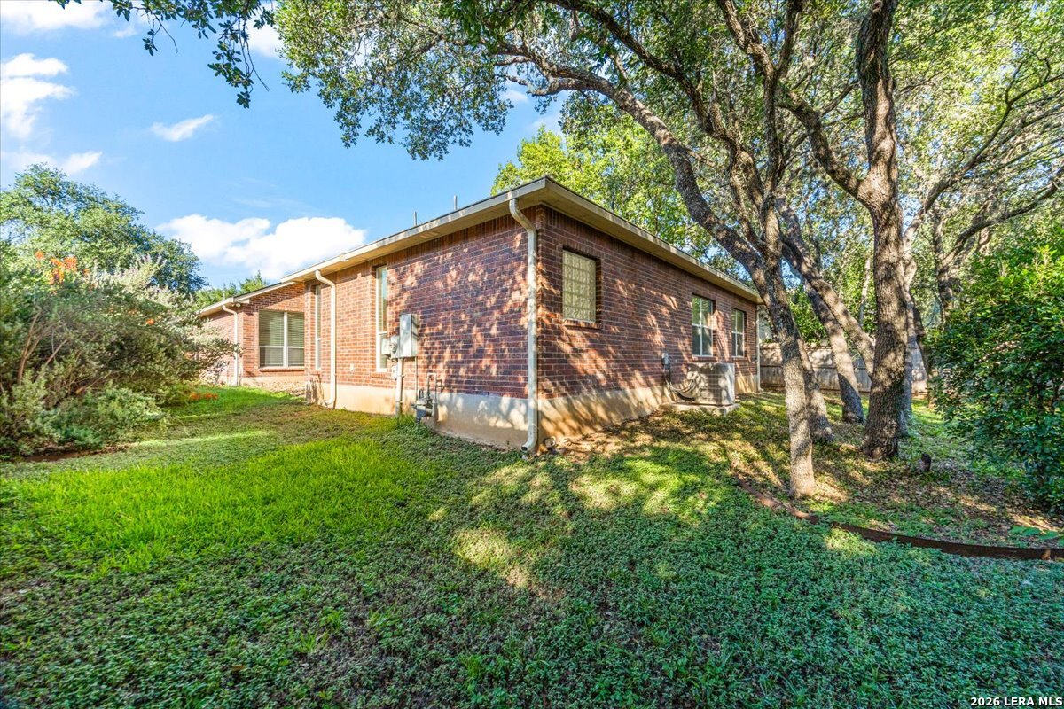 30 Amber Forest Hollywood Park TX 78232