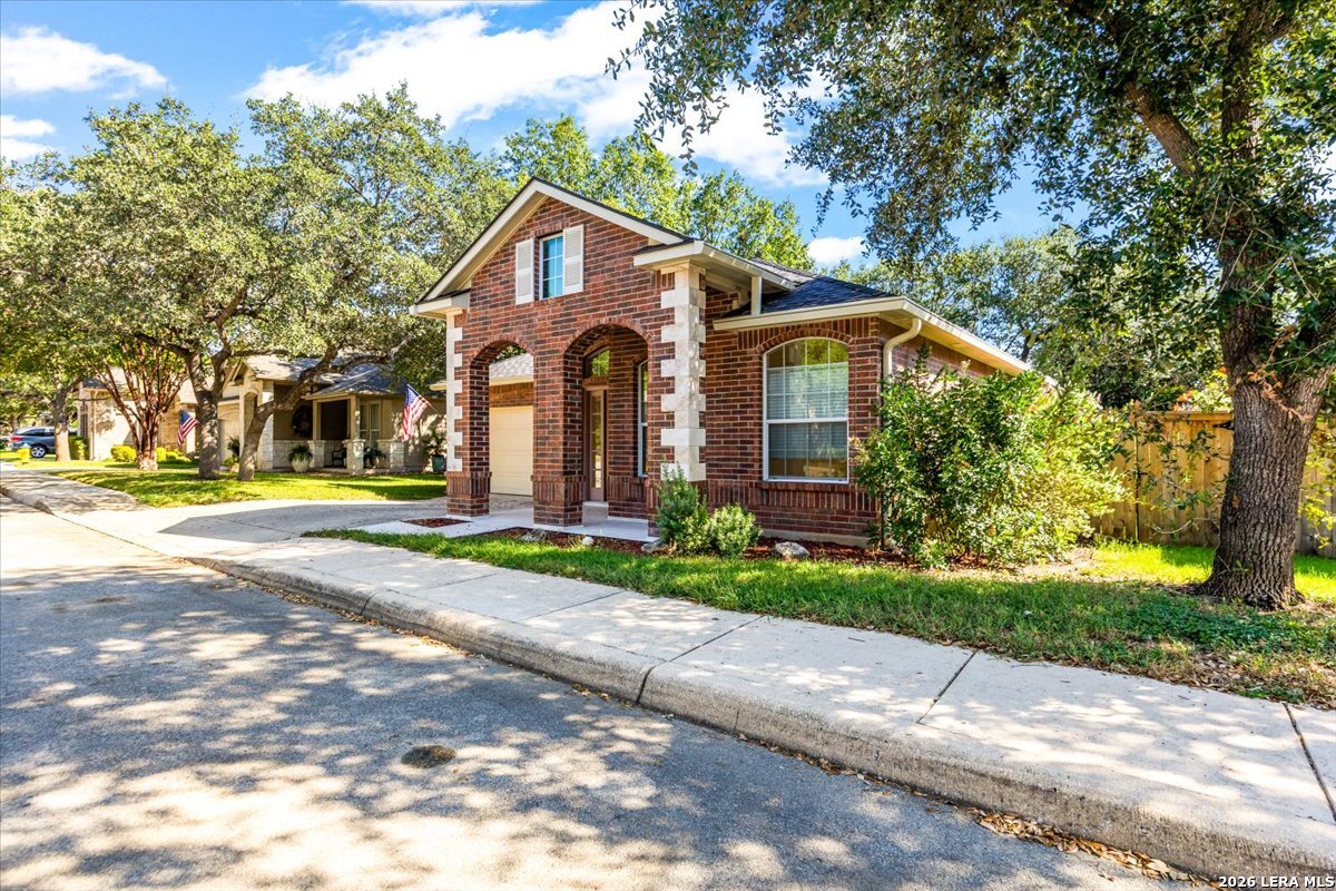 30 Amber Forest Hollywood Park TX 78232
