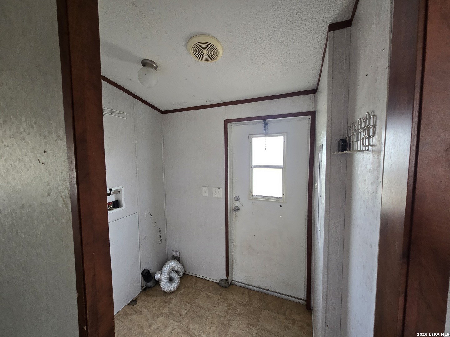 1819 Medina Circle San Antonio TX 78264