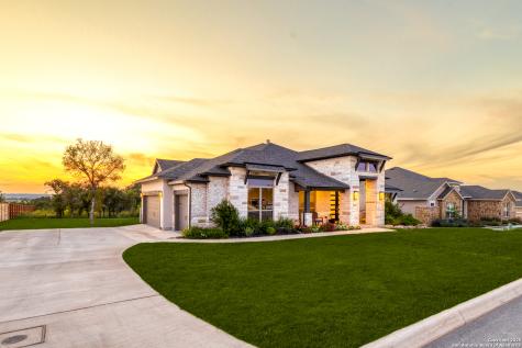 552 Falcon Cove San Antonio TX 78009