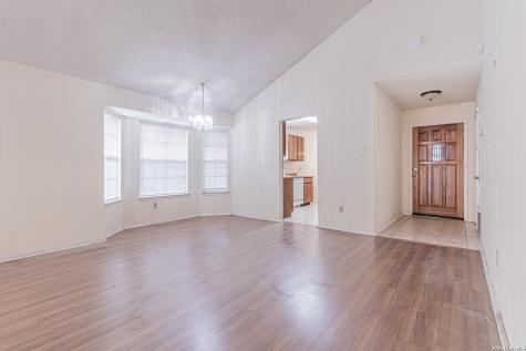 3675 Ridge Cluster San Antonio TX 78247
