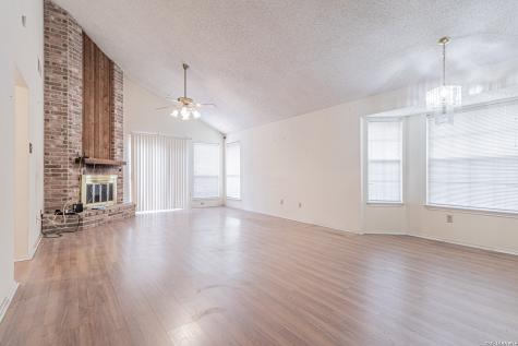 3675 Ridge Cluster San Antonio TX 78247
