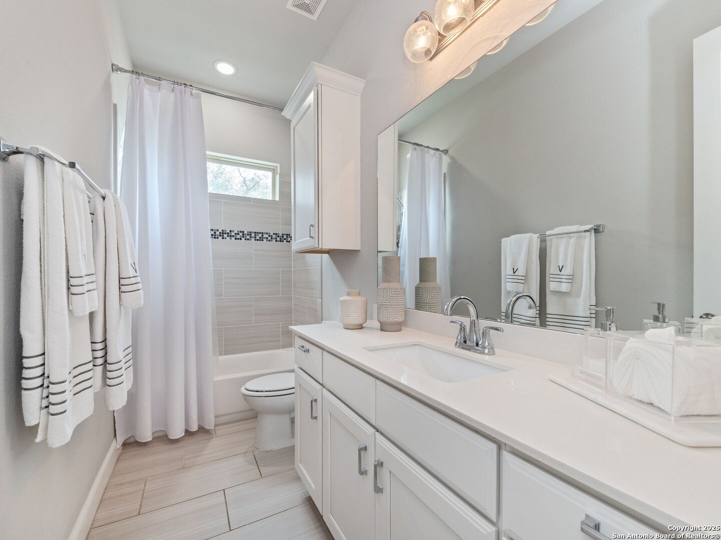 8439 Sierra Hermosa San Antonio TX 78255