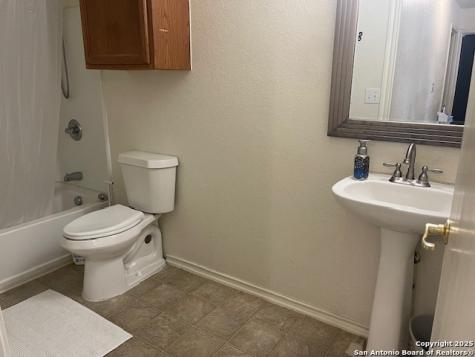7431 Monets Garden San Antonio TX 78218