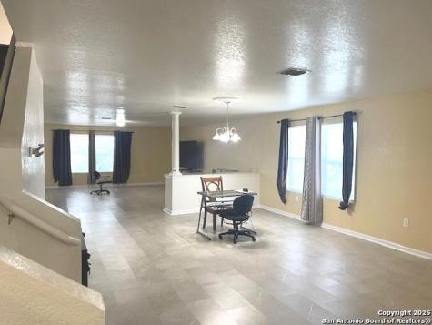 7431 Monets Garden San Antonio TX 78218
