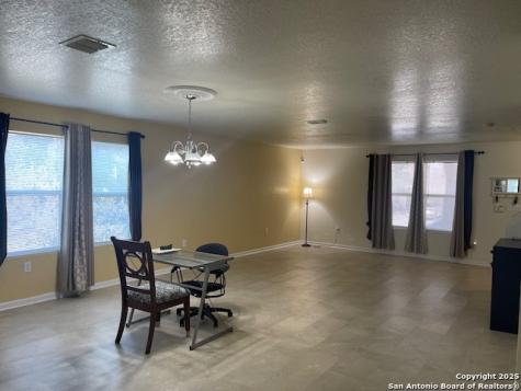 7431 Monets Garden San Antonio TX 78218