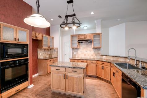 11 Bedford Oaks San Antonio TX 78254