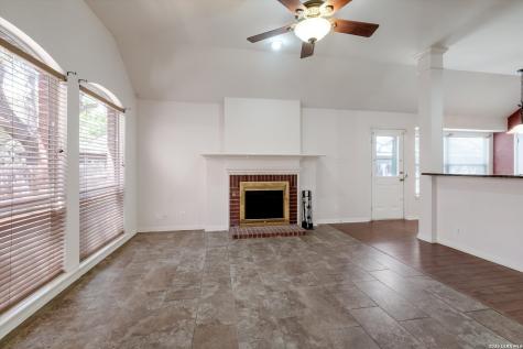 11 Bedford Oaks San Antonio TX 78254