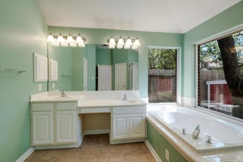 11 Bedford Oaks San Antonio TX 78254