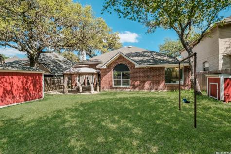 11 Bedford Oaks San Antonio TX 78254