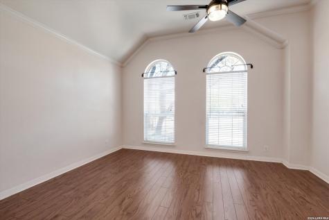 11 Bedford Oaks San Antonio TX 78254