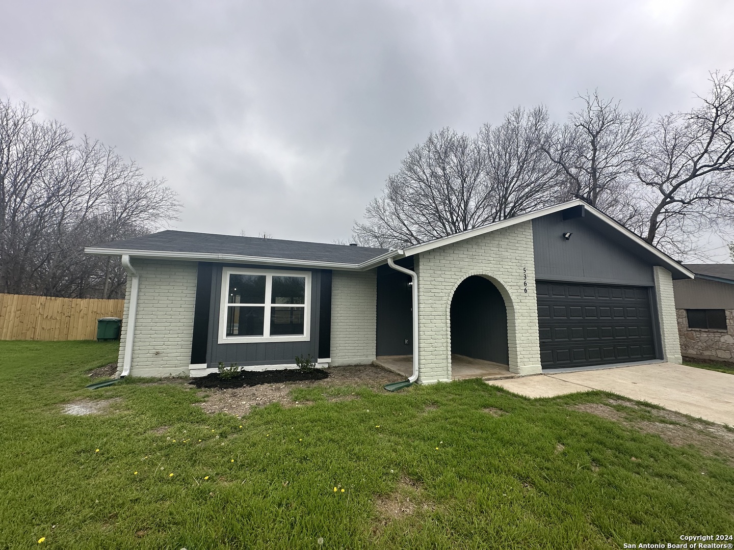 5366 Vista Glen San Antonio TX 78247
