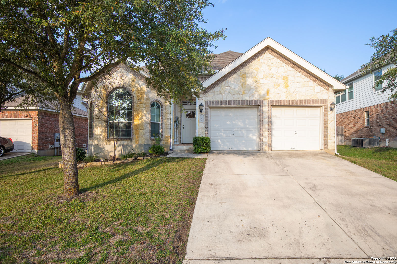 25030 Catalan Cliff San Antonio TX 78261
