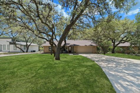 1810 Summerwood Drive San Antonio TX 78232
