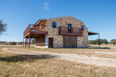 752 Horseshoe Falls Bandera TX 78003