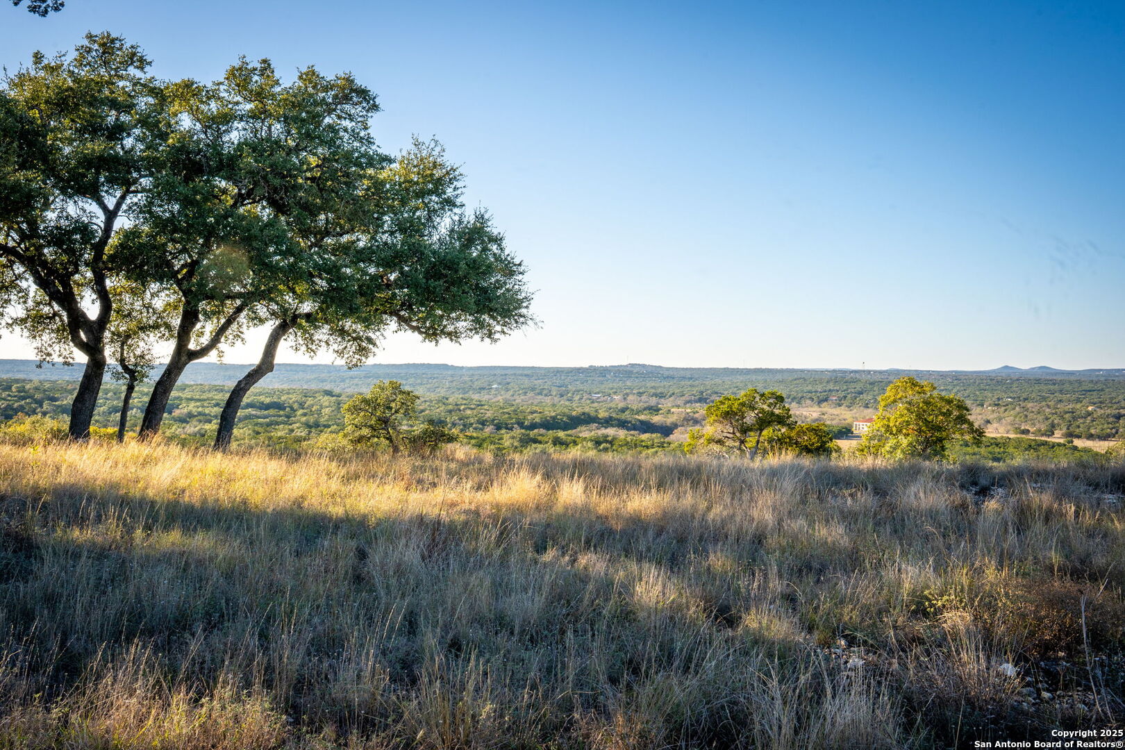 911 Enchanted Canyon Lake TX 78133