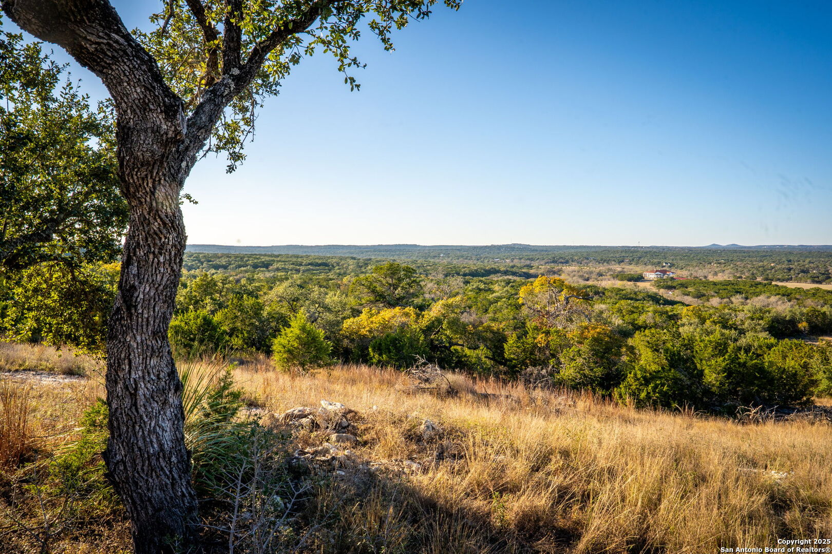 911 Enchanted Canyon Lake TX 78133