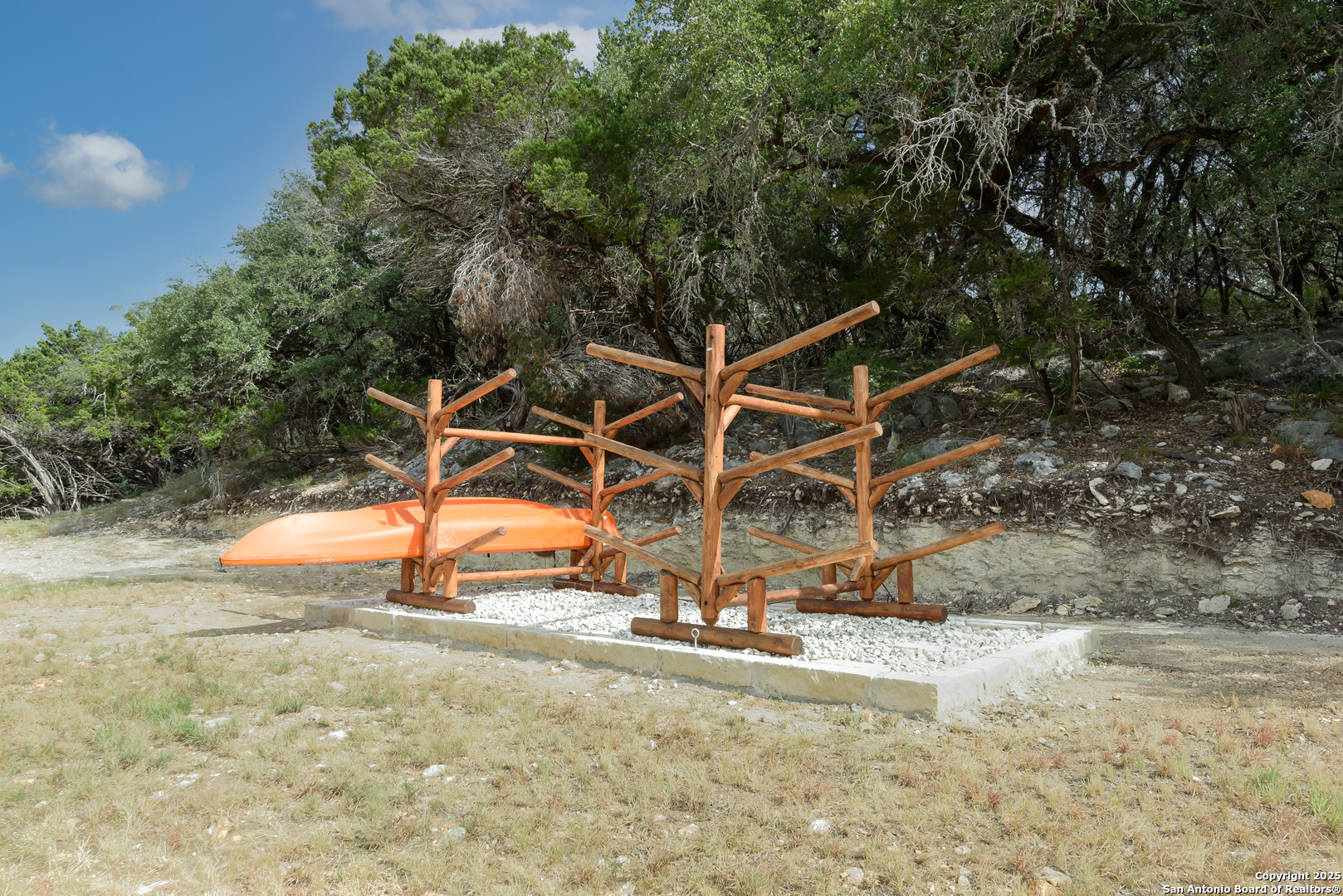 911 Enchanted Canyon Lake TX 78133