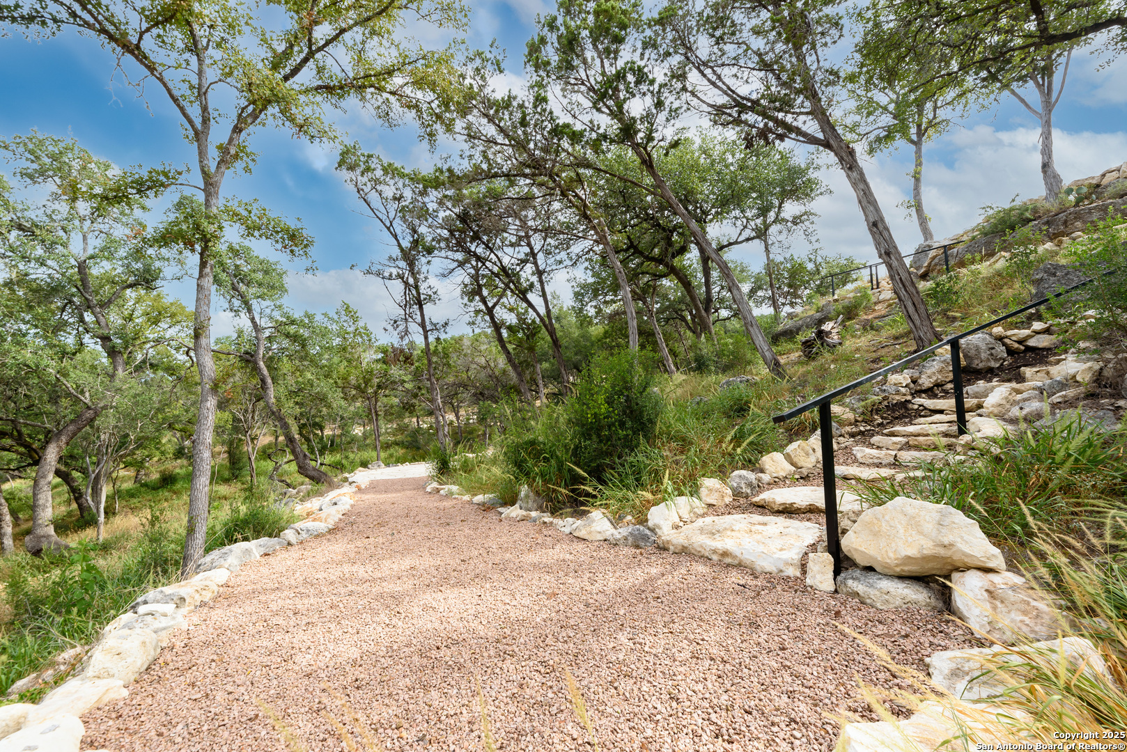 911 Enchanted Canyon Lake TX 78133