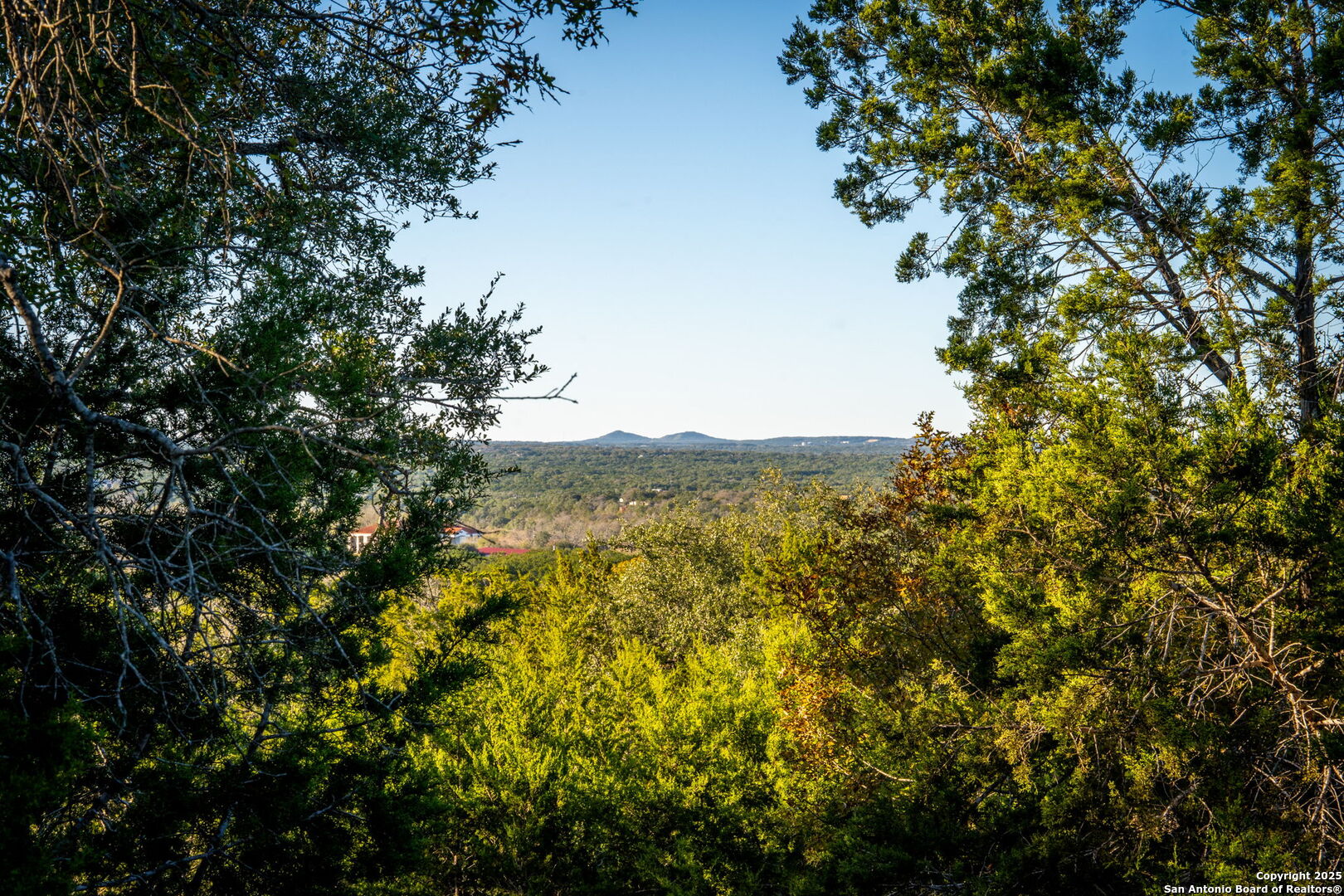 911 Enchanted Canyon Lake TX 78133