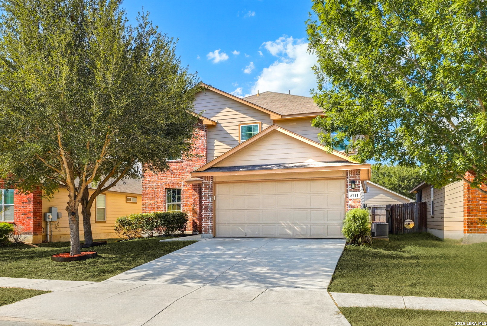5711 Espada Cliff San Antonio TX 78222