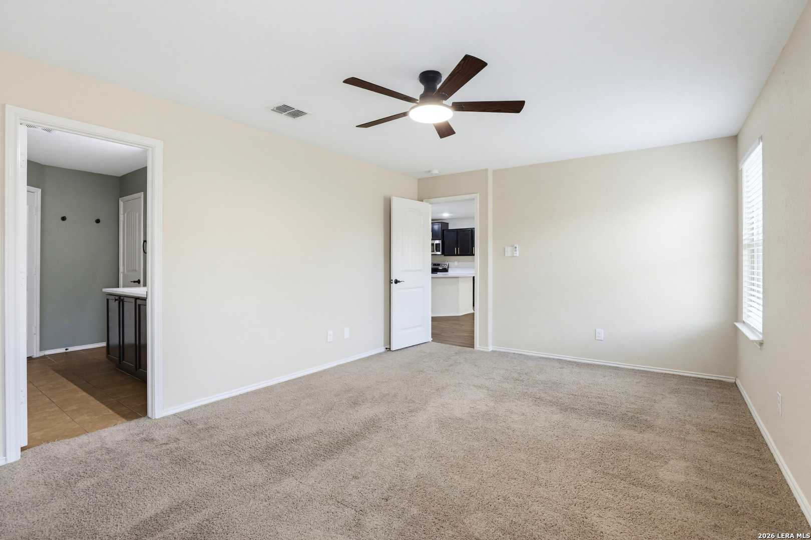 5711 Espada Cliff San Antonio TX 78222