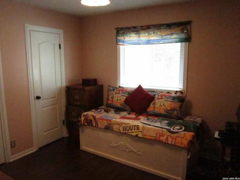 7911 Forest Cabin Live Oak TX 78233