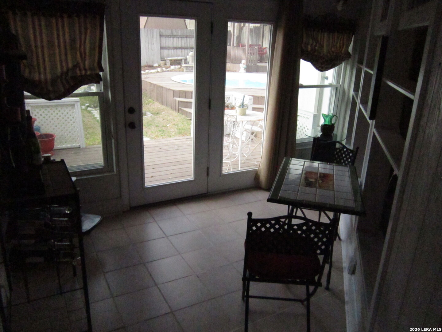 7911 Forest Cabin Live Oak TX 78233