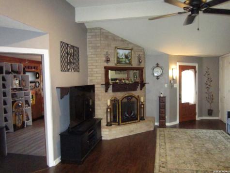 7911 Forest Cabin Live Oak TX 78233