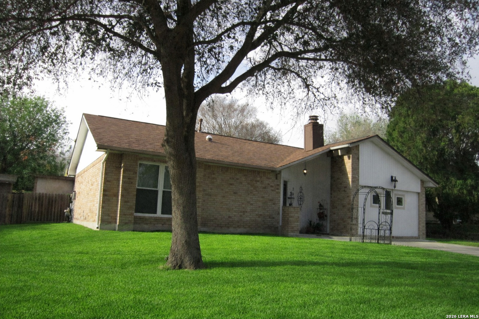 7911 Forest Cabin Live Oak TX 78233