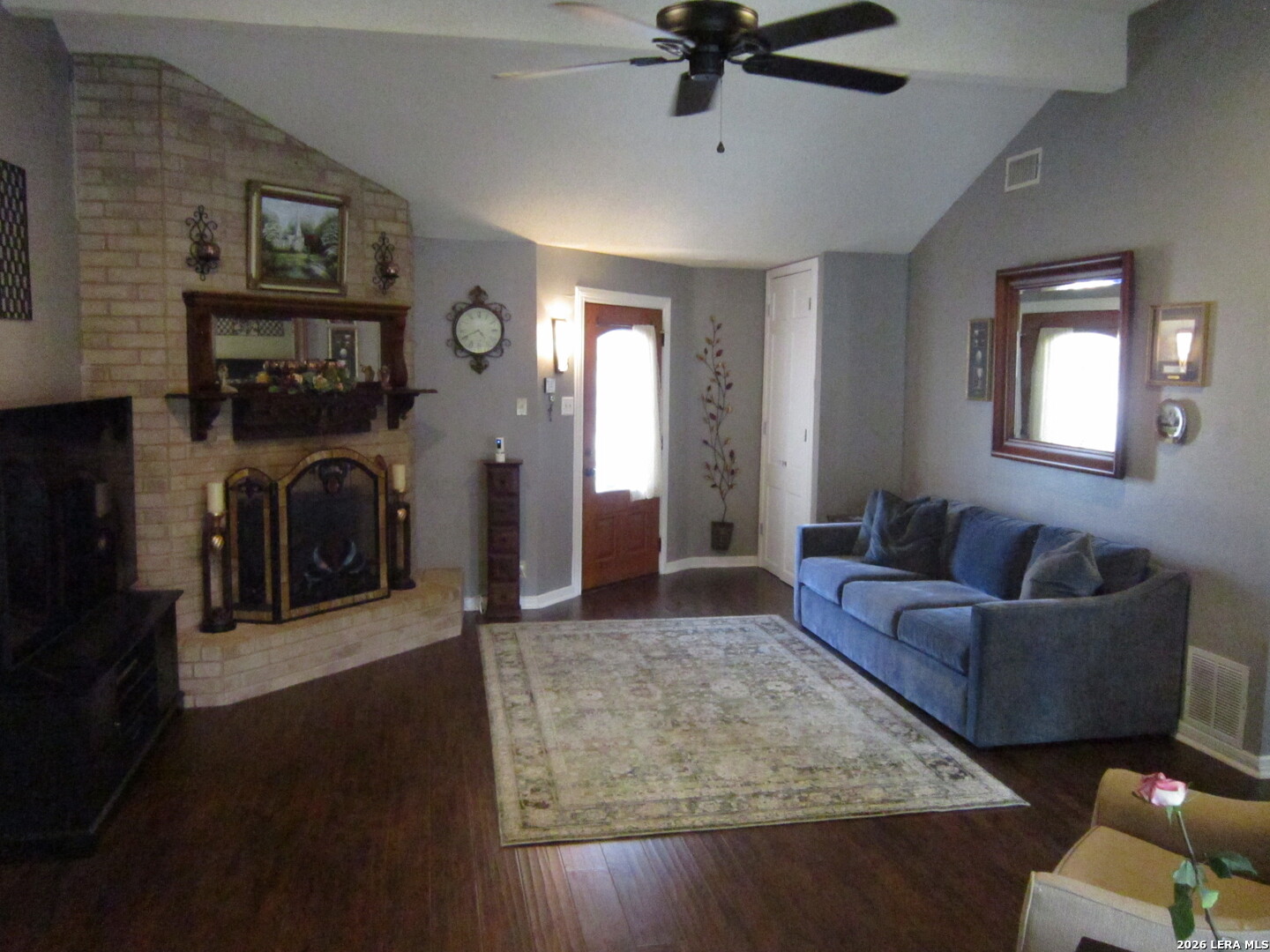 7911 Forest Cabin Live Oak TX 78233