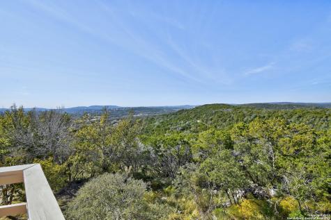 17050 Sunridge Point Helotes TX 78023