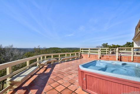 17050 Sunridge Point Helotes TX 78023