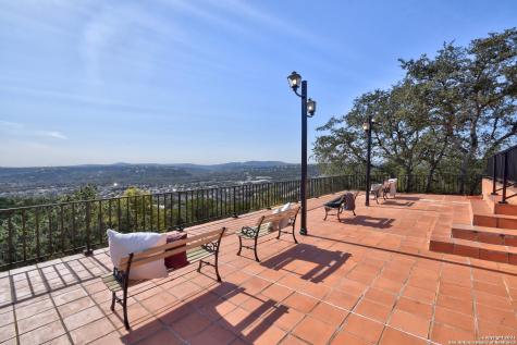 17050 Sunridge Point Helotes TX 78023