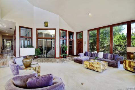 17050 Sunridge Point Helotes TX 78023