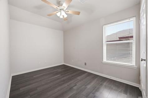 4 Dunthorte Lane San Antonio TX 78250